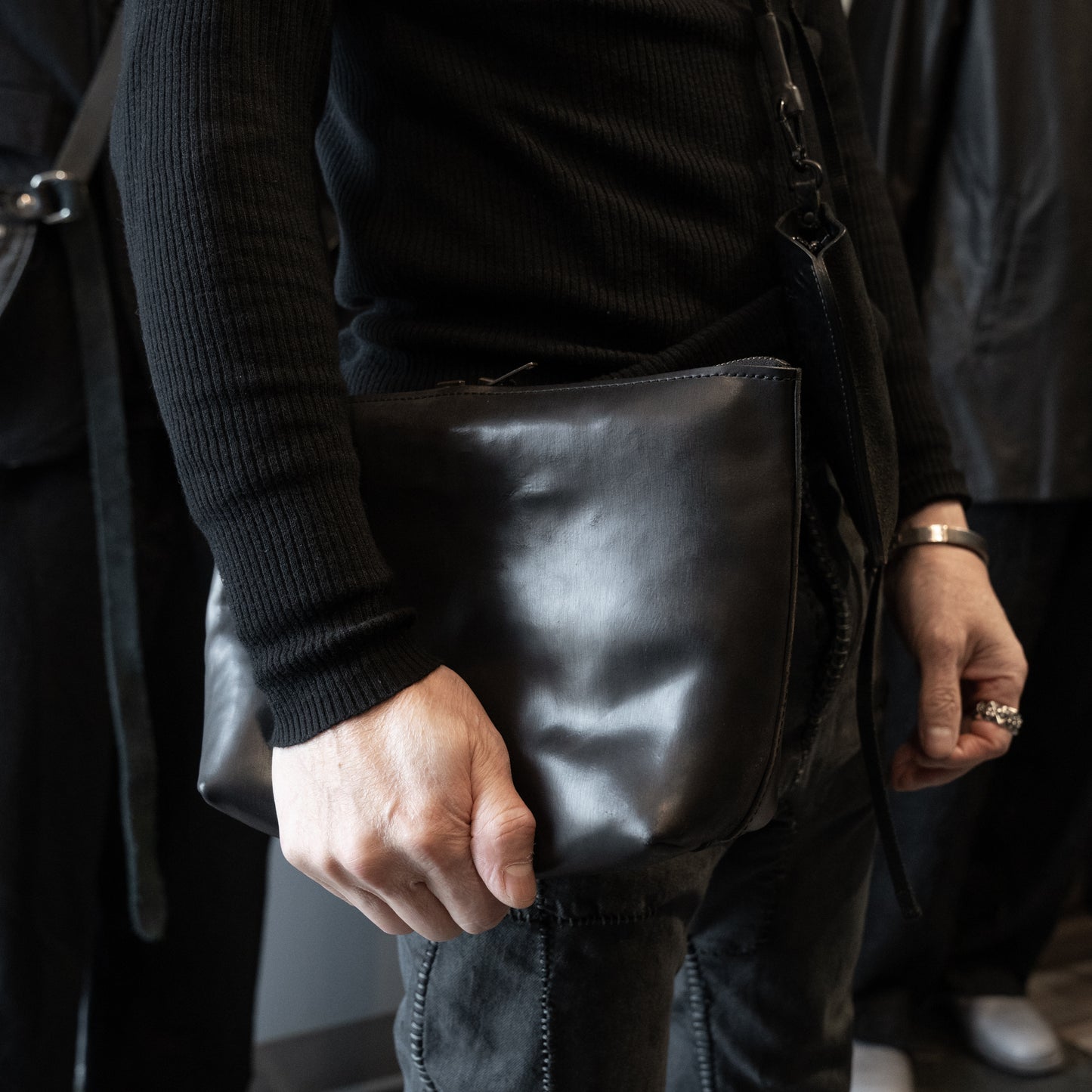 Everyday Zipper Pouch (Polished Horsehide Black)