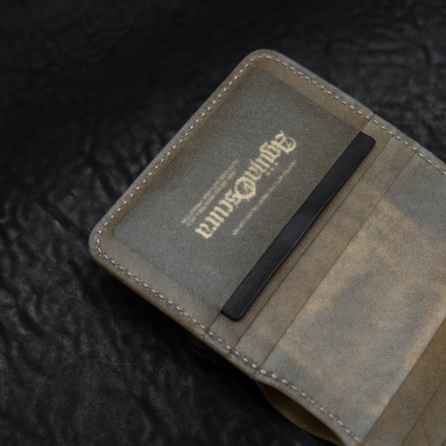 Double Bifold Wallet (Translucent Horsehide)