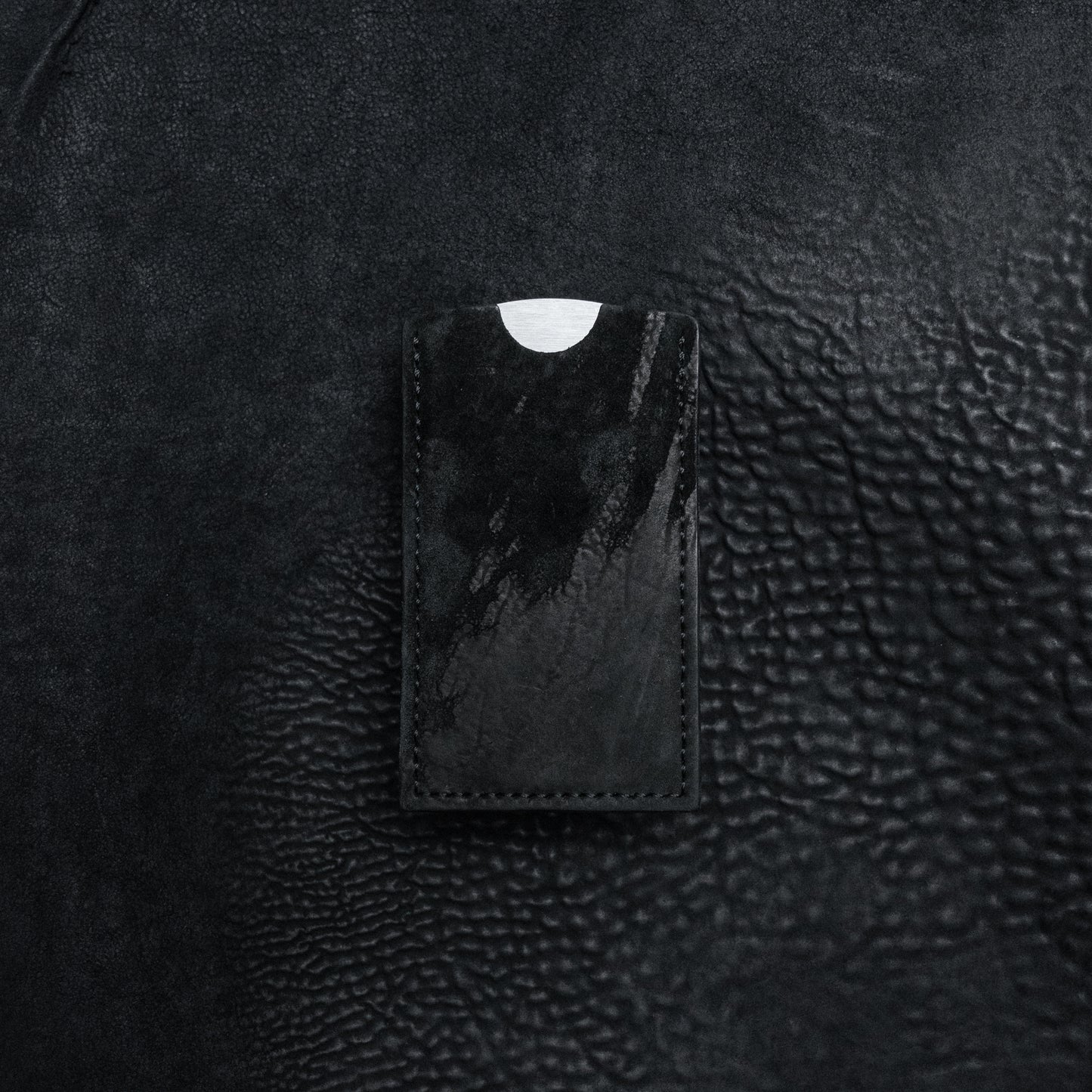 Ritual Beard Comb & Sleeve (Horsehide Suede Black)
