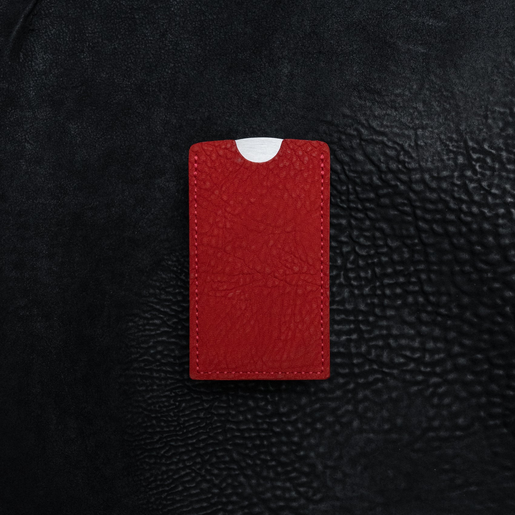 Ritual Beard Comb & Sleeve (Horsehide Red)