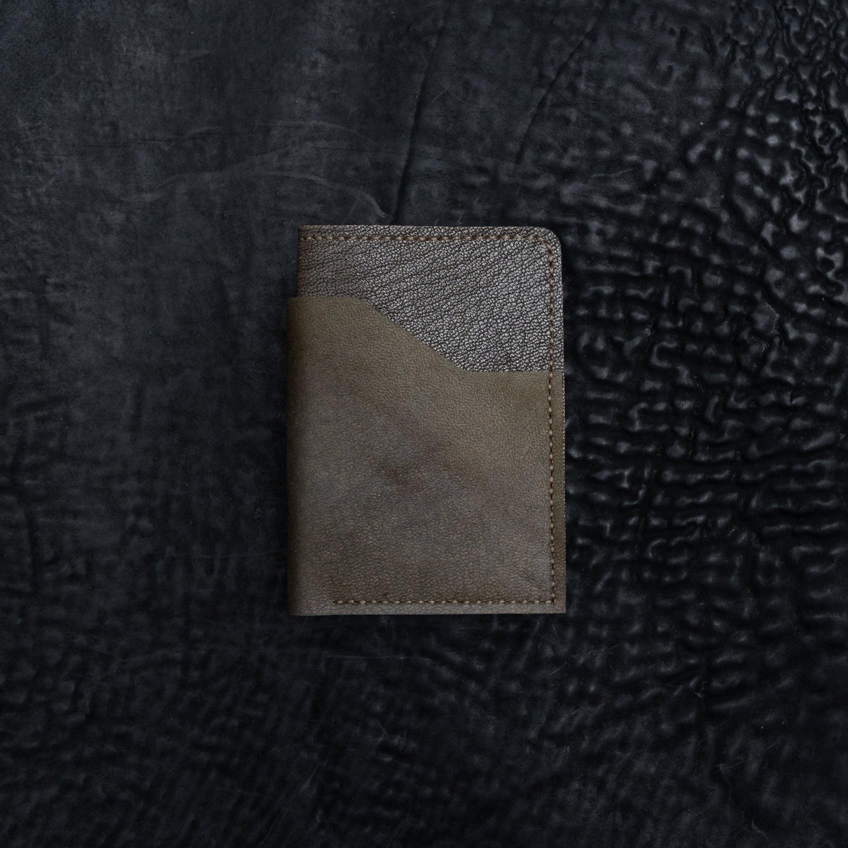 Angulo Card Case (Translucent Horsehide)