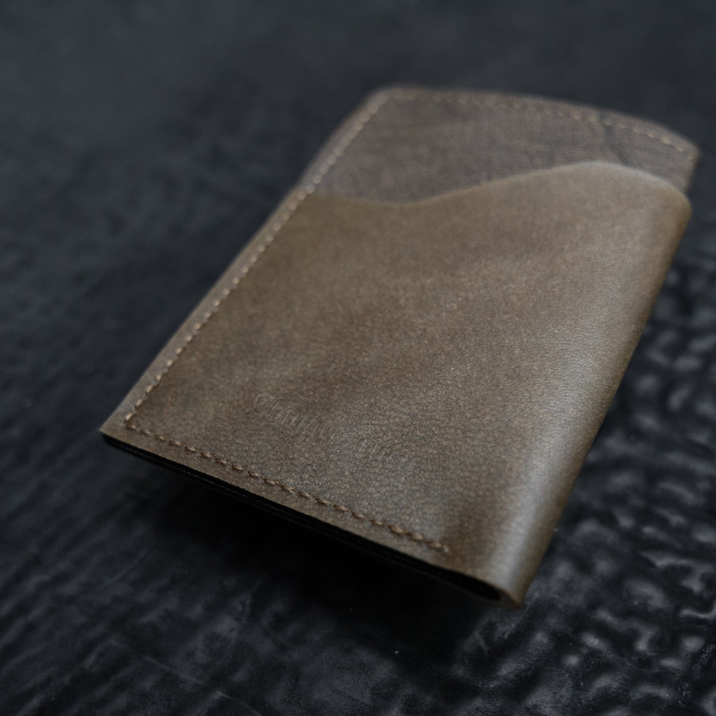 Angulo Card Case (Translucent Horsehide)