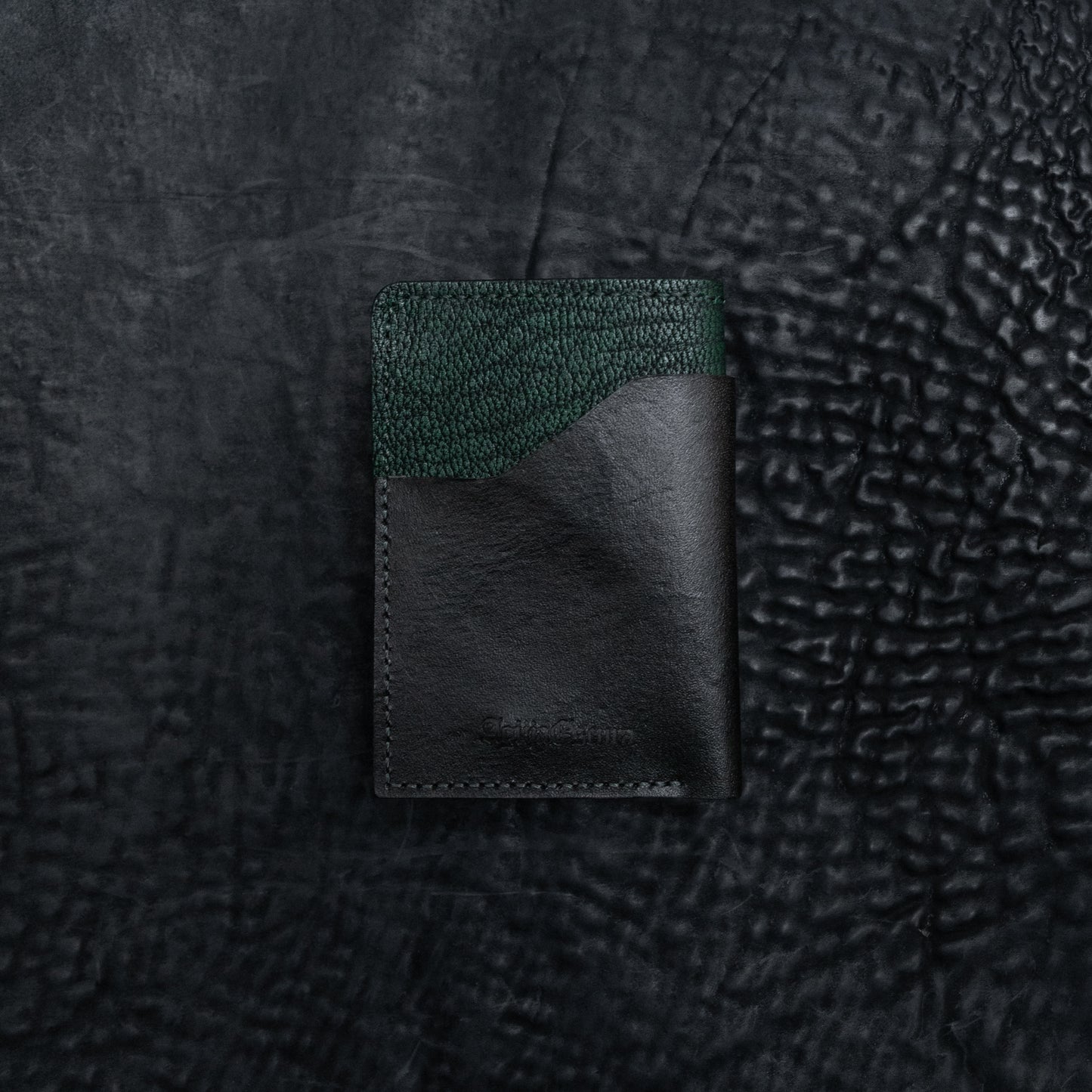 Angulo Card Case (Translucent Kangaroo)