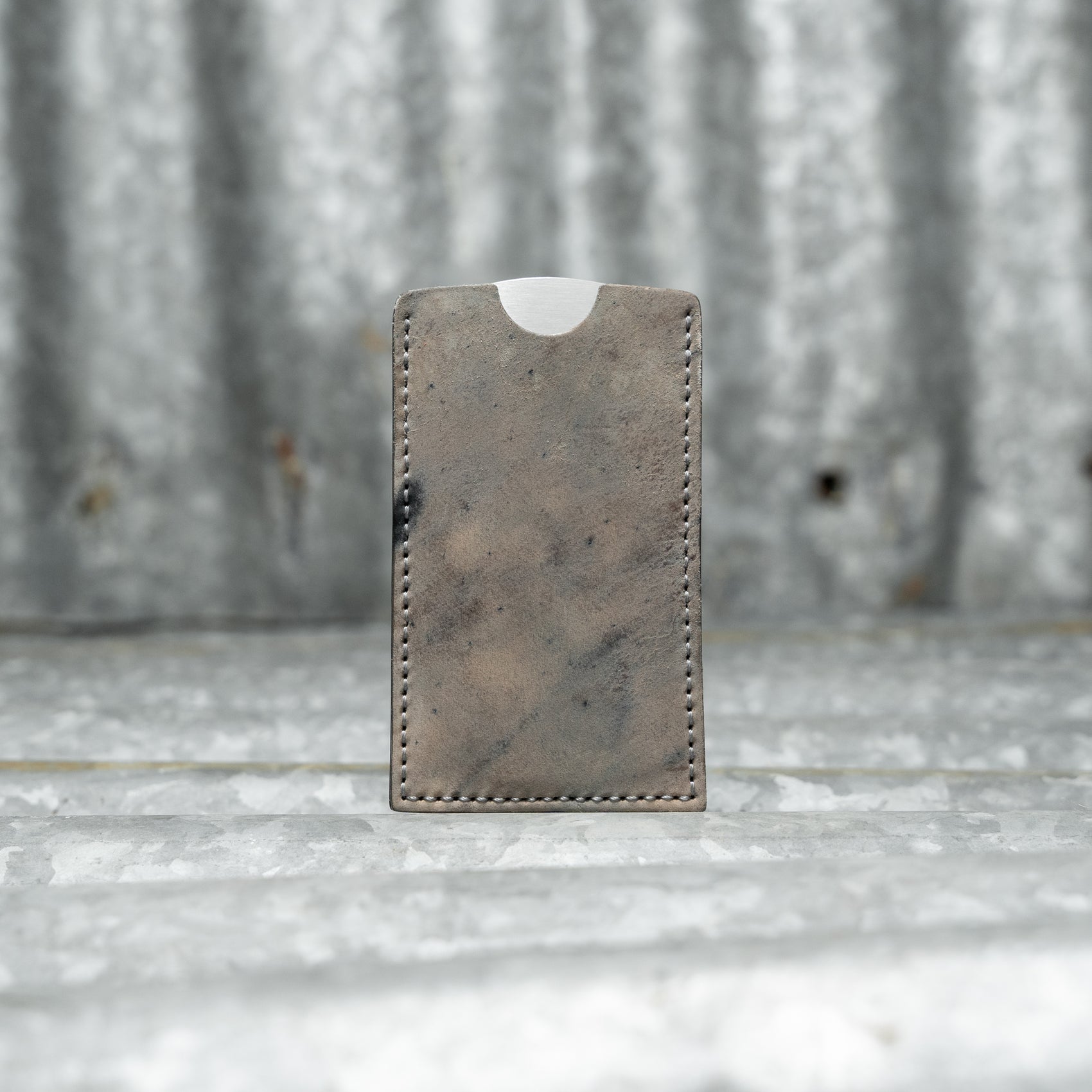 BEARD COMB & SLEEVE (MARMO GREIGE)