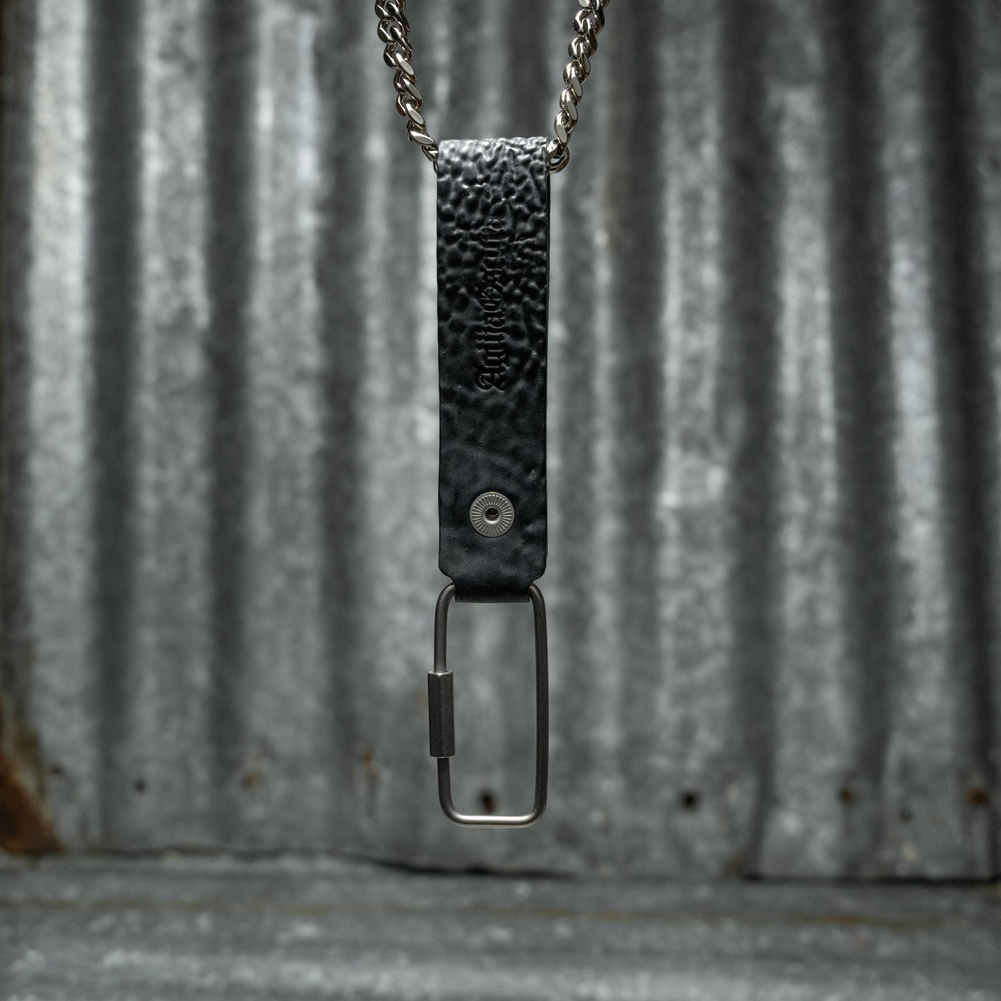SNAP KEY CHAIN (REVERSE CULATTA BLACK)
