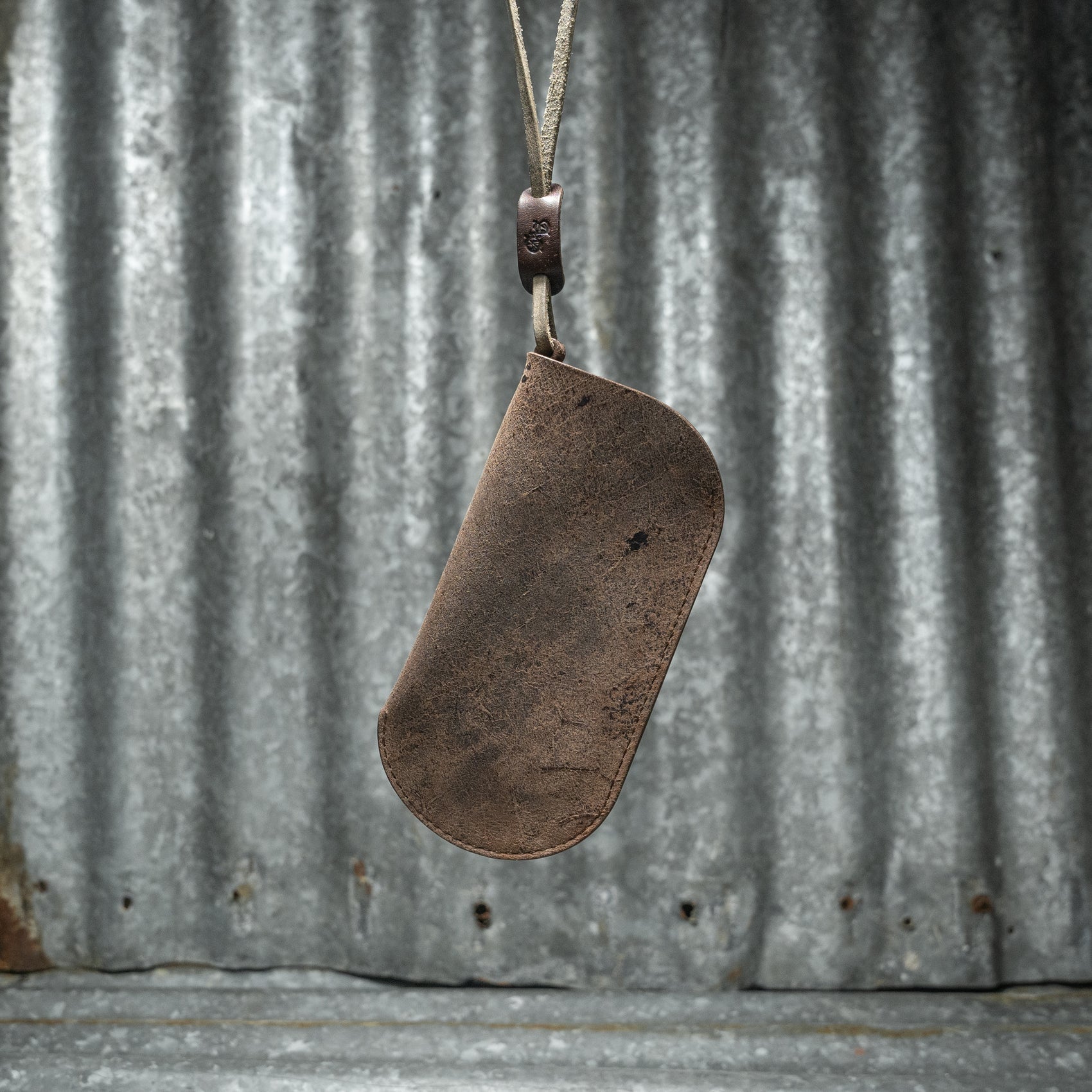 EYEWEAR POUCH (MARMO BROWN)