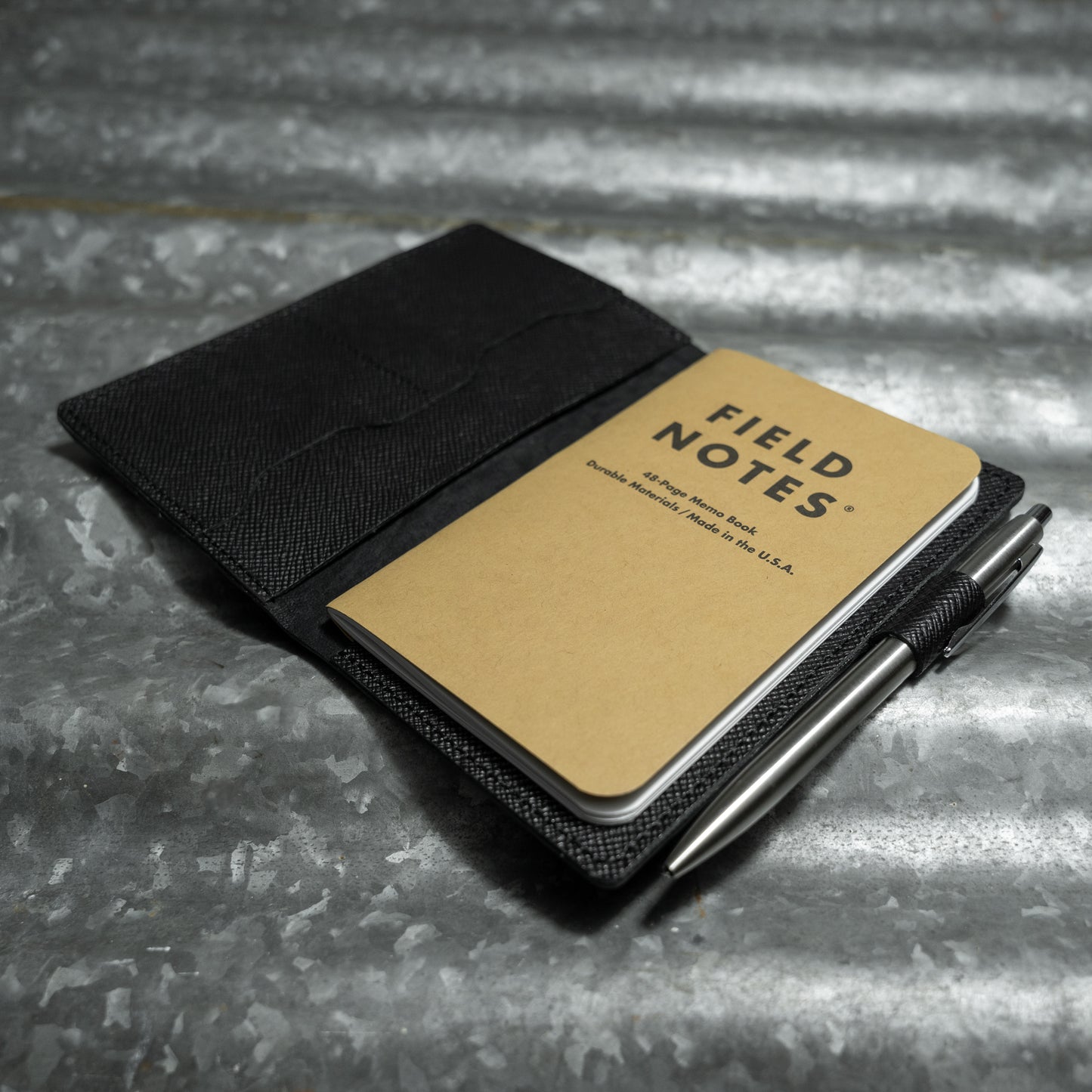 MEMO BOOK/PASSPORT WALLET (REVERSE CULATTA BLACK)