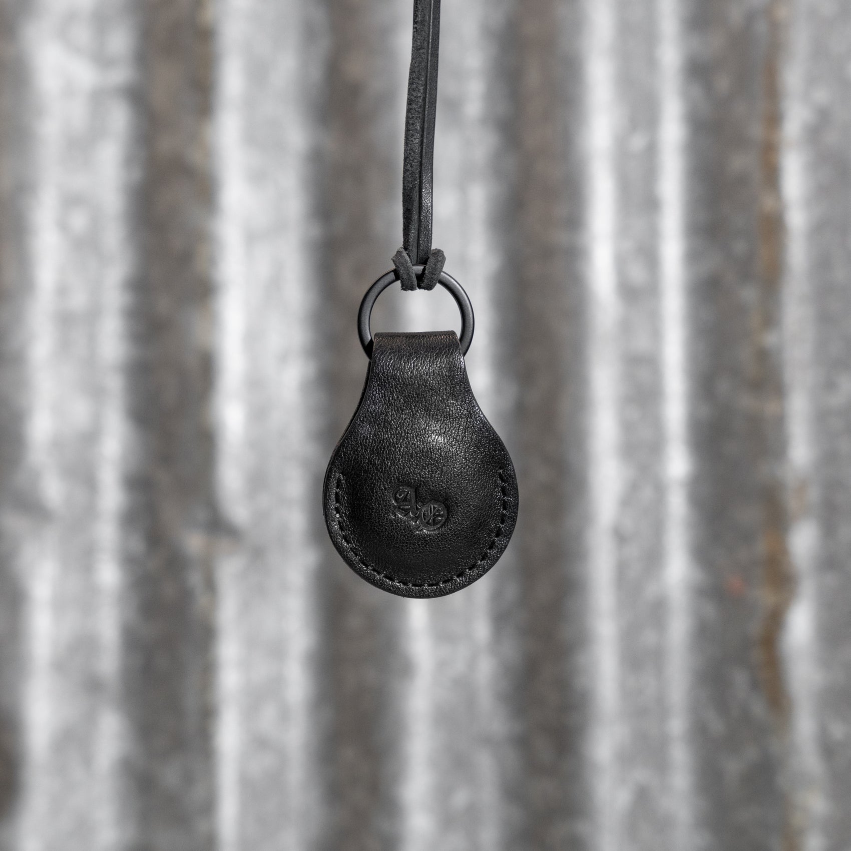Ruta AirTag Fob (Horsehide Black)