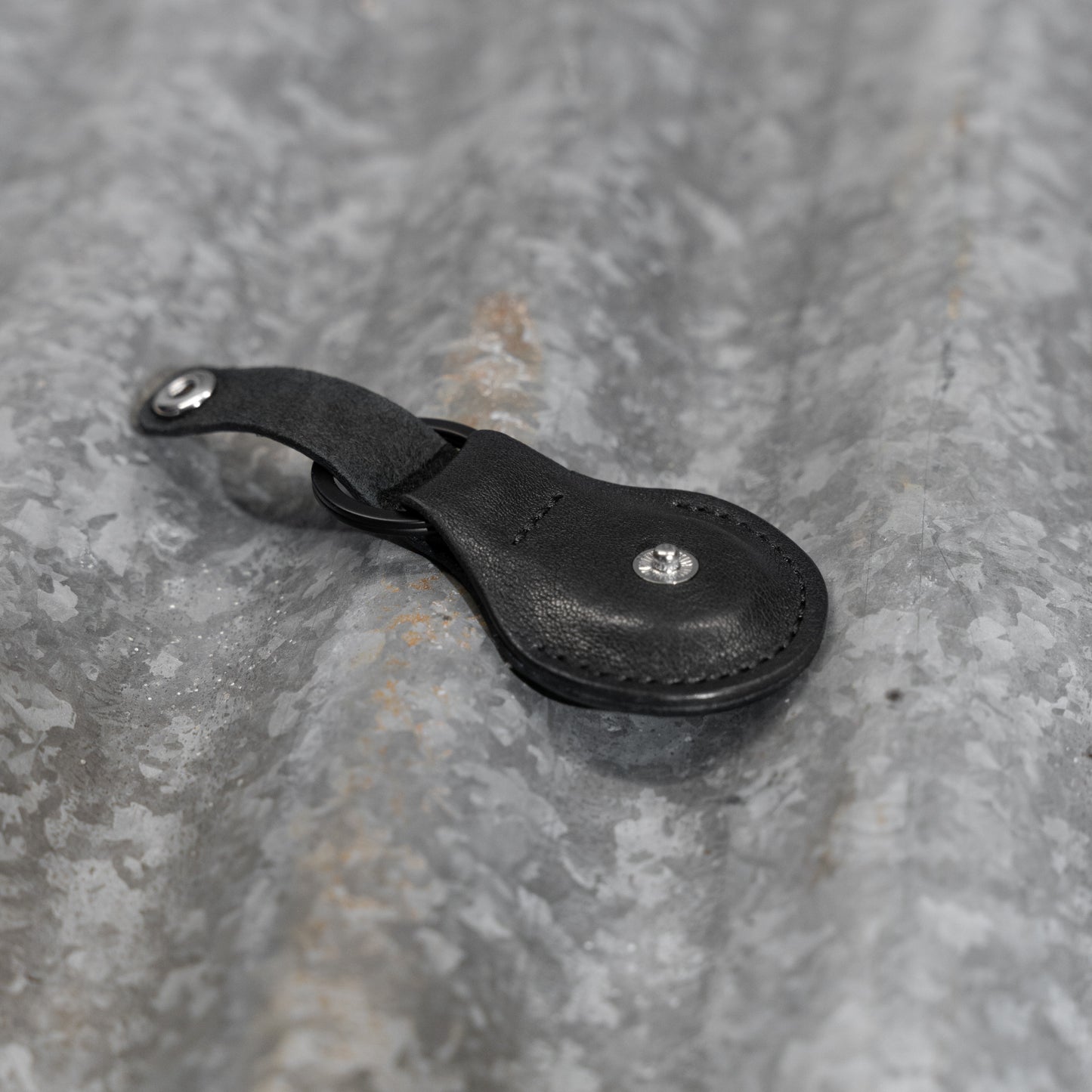 Ruta AirTag Fob (Horsehide Black)