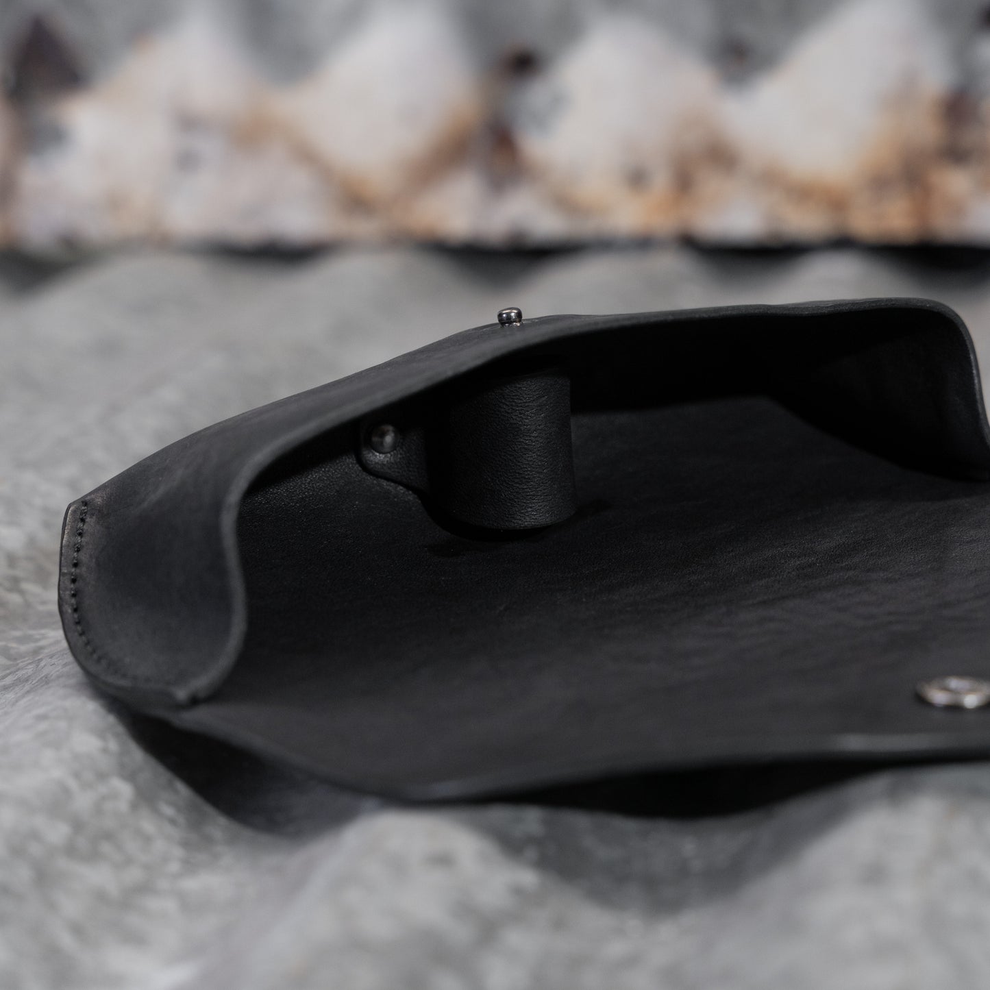 Kin Eyewear Case (Reverse Culatta Black)