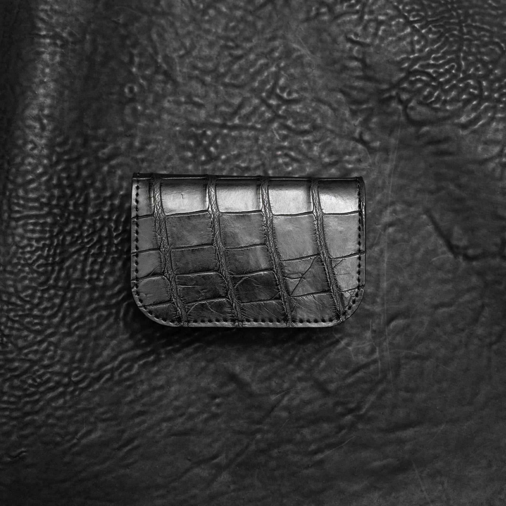 Balam Snap Card Holder (Alligator Black)