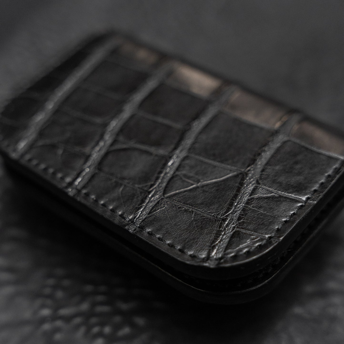 Balam Snap Card Holder (Alligator Black)