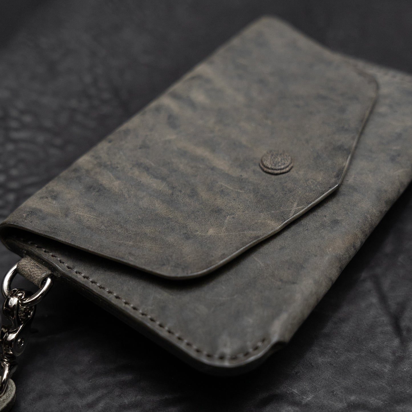 Viaje Travel Wallet (Reverse Culatta Gray)