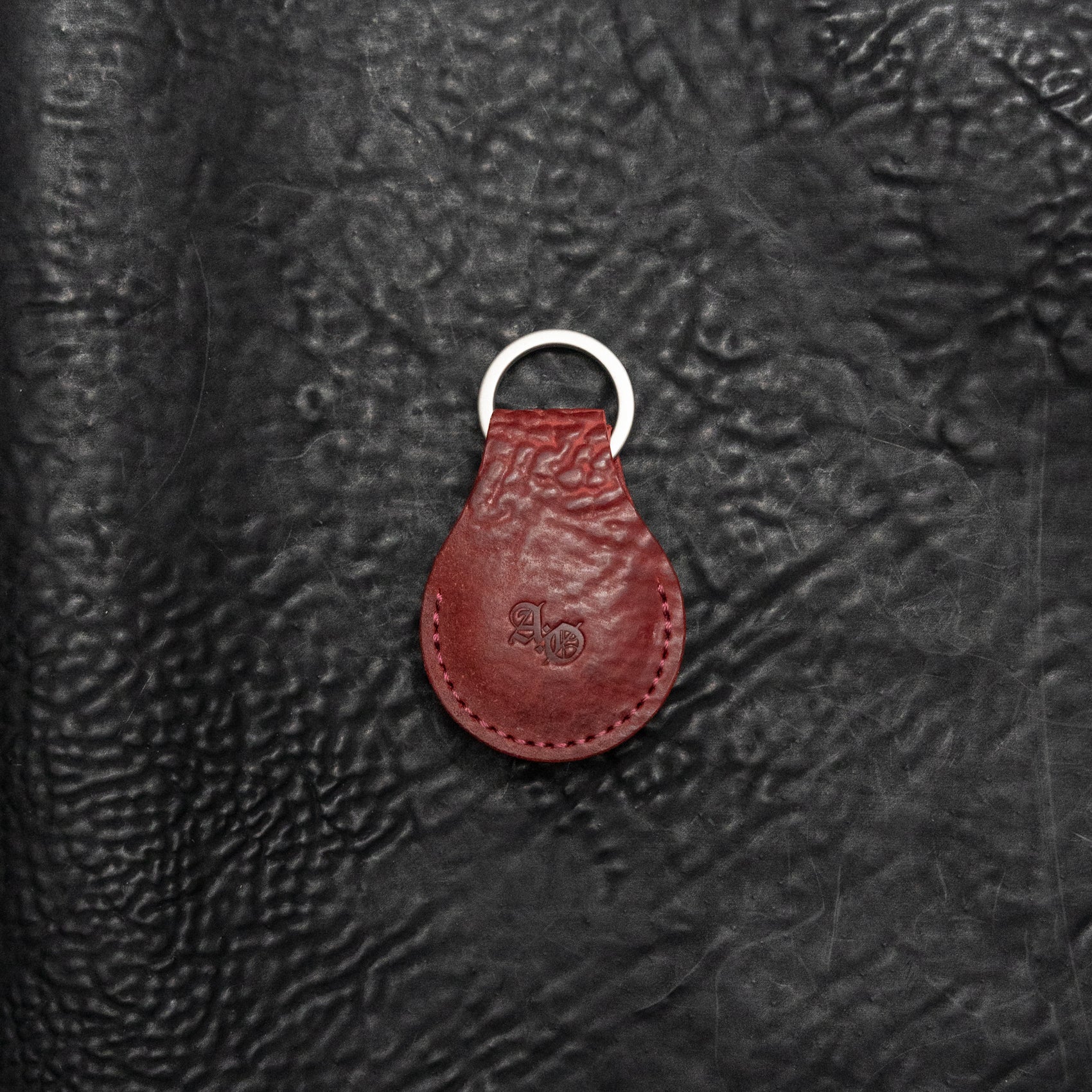 Ruta AirTag Fob (Reverse Culatta Dirty Red)