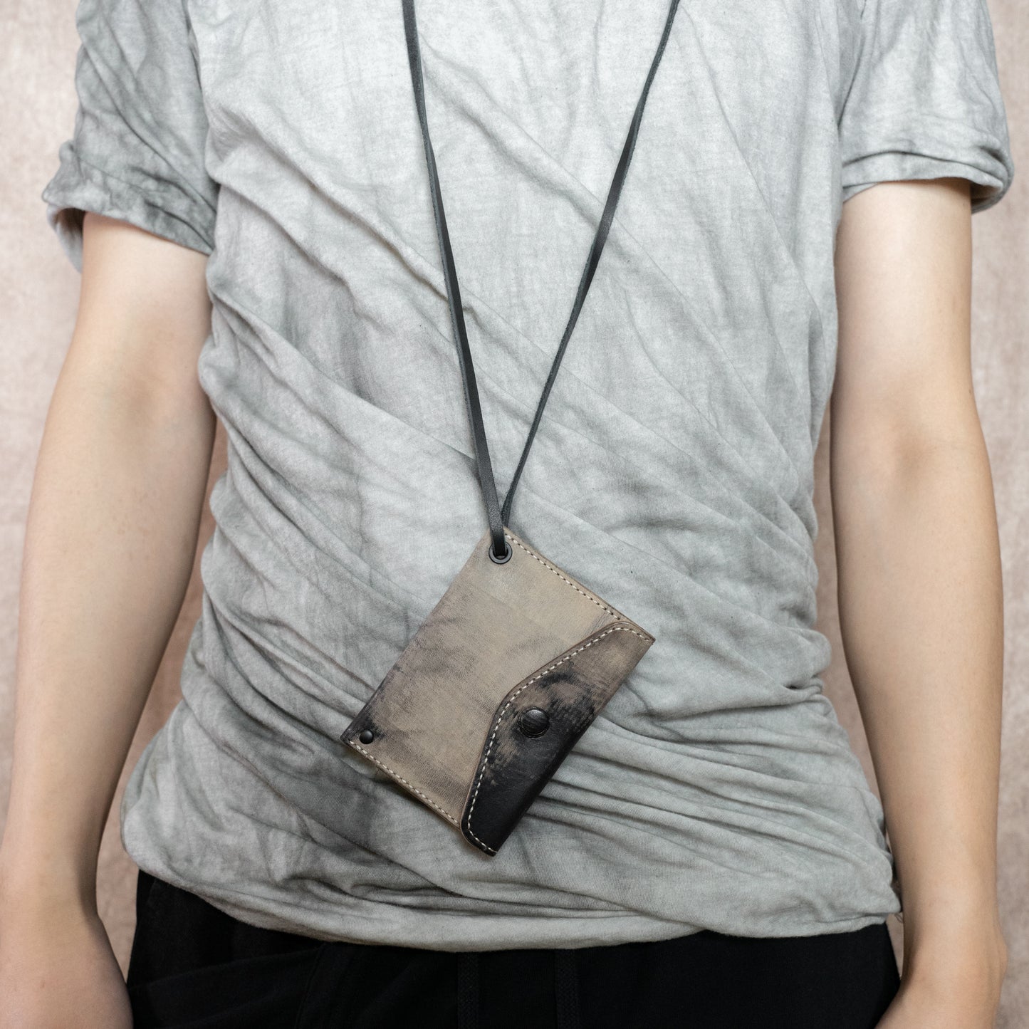 Cadena Cuero Card Holder (Fragment Series)